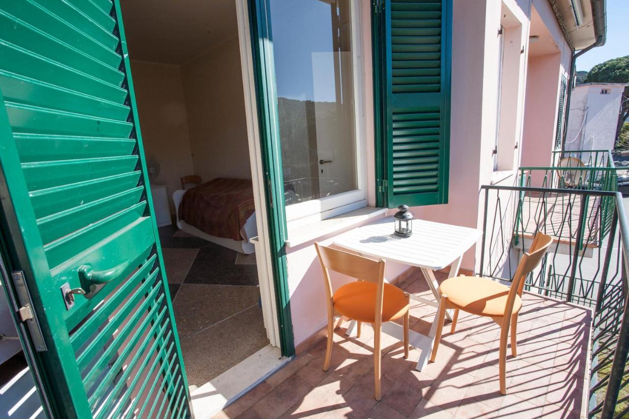 Appartamento In Via Del Mare A Procchio Procchio  Ngoại thất bức ảnh